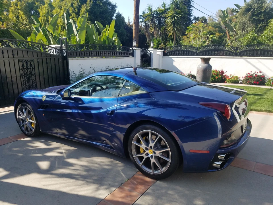 2012 Ferrari California - Image 11 of 31