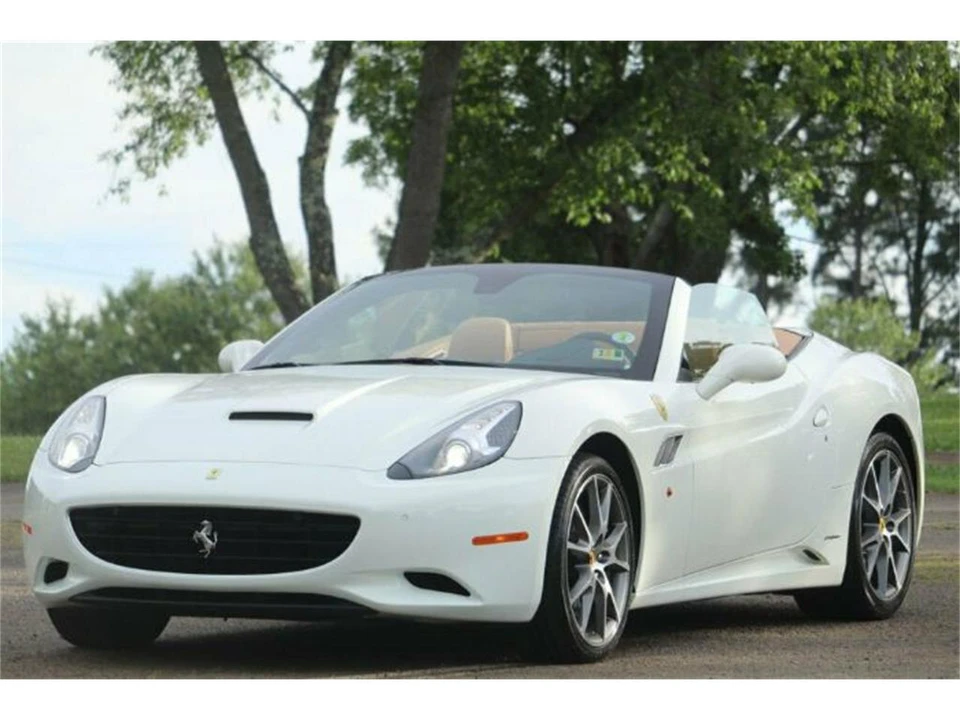 2012 Ferrari California - Image 11 of 24