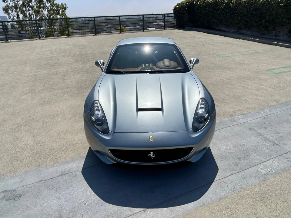 2012 Ferrari California - Image 12 of 31