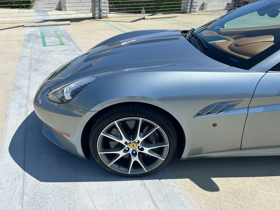 2012 Ferrari California - Image 31 of 31
