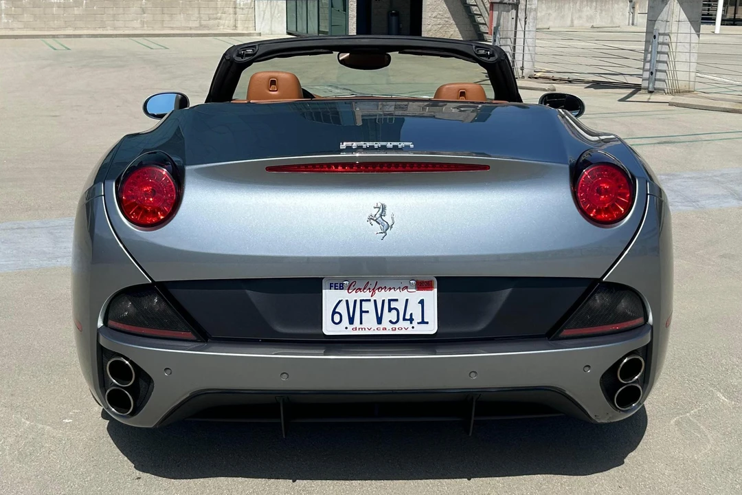 2012 Ferrari California - Image 5 of 31