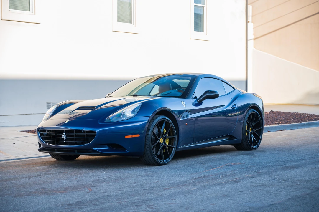 2012 Ferrari California - Image 8 of 31