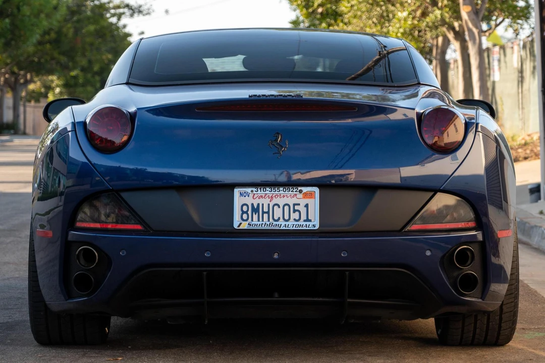 2012 Ferrari California - Image 5 of 31