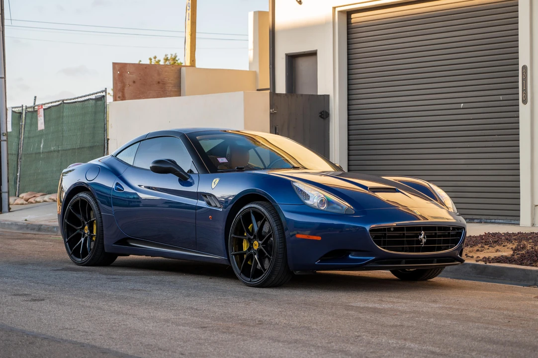 2012 Ferrari California - Image 13 of 31