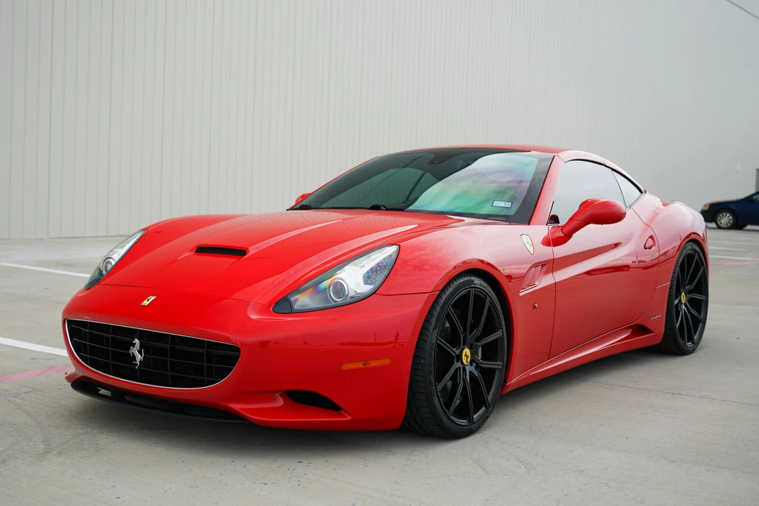 2012 Ferrari California - Image 18 of 31