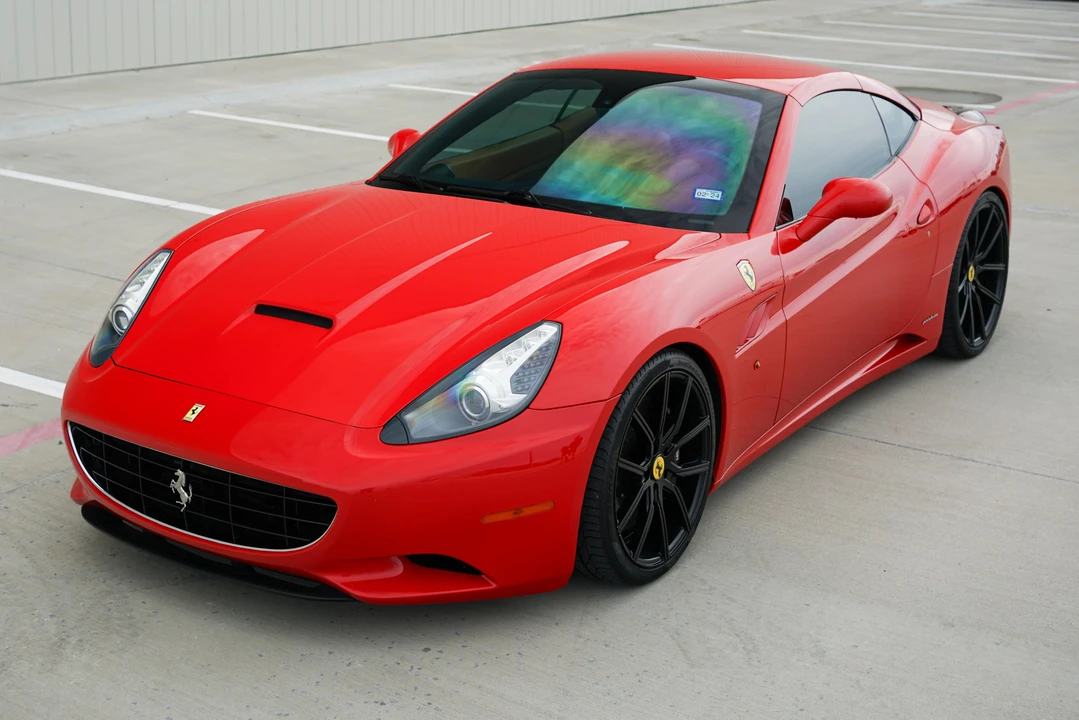 2012 Ferrari California - Image 17 of 31