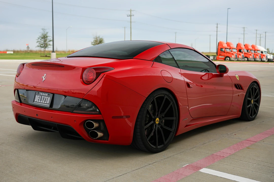 2012 Ferrari California - Image 21 of 31