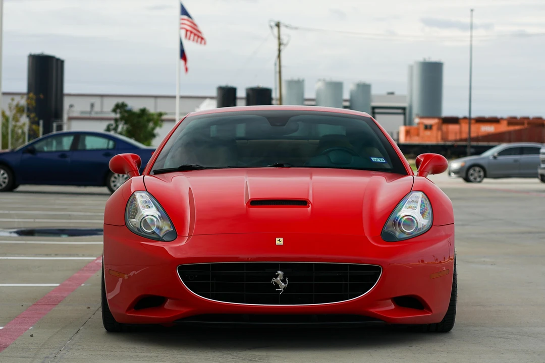 2012 Ferrari California - Image 15 of 31