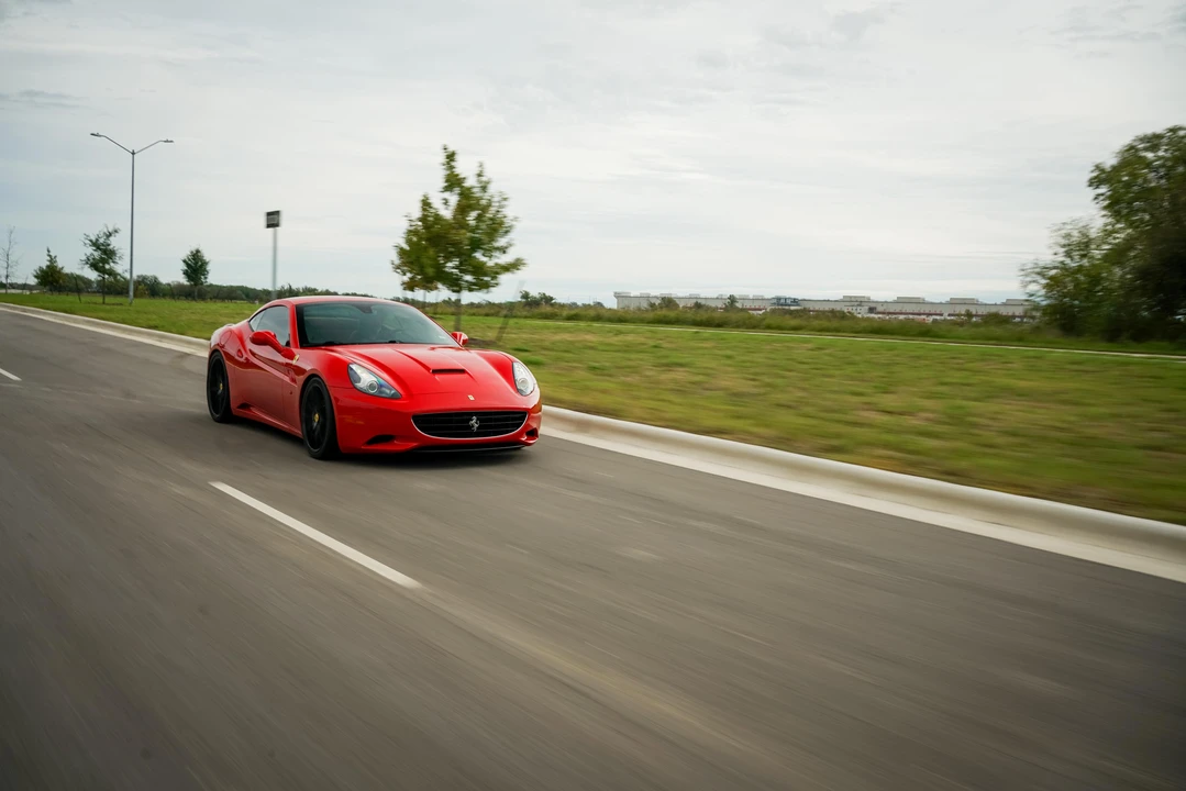 2012 Ferrari California - Image 27 of 31