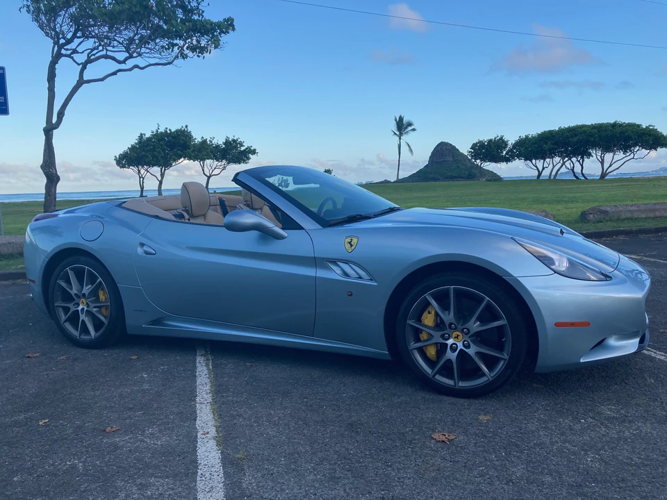 2012 Ferrari California - Image 9 of 31