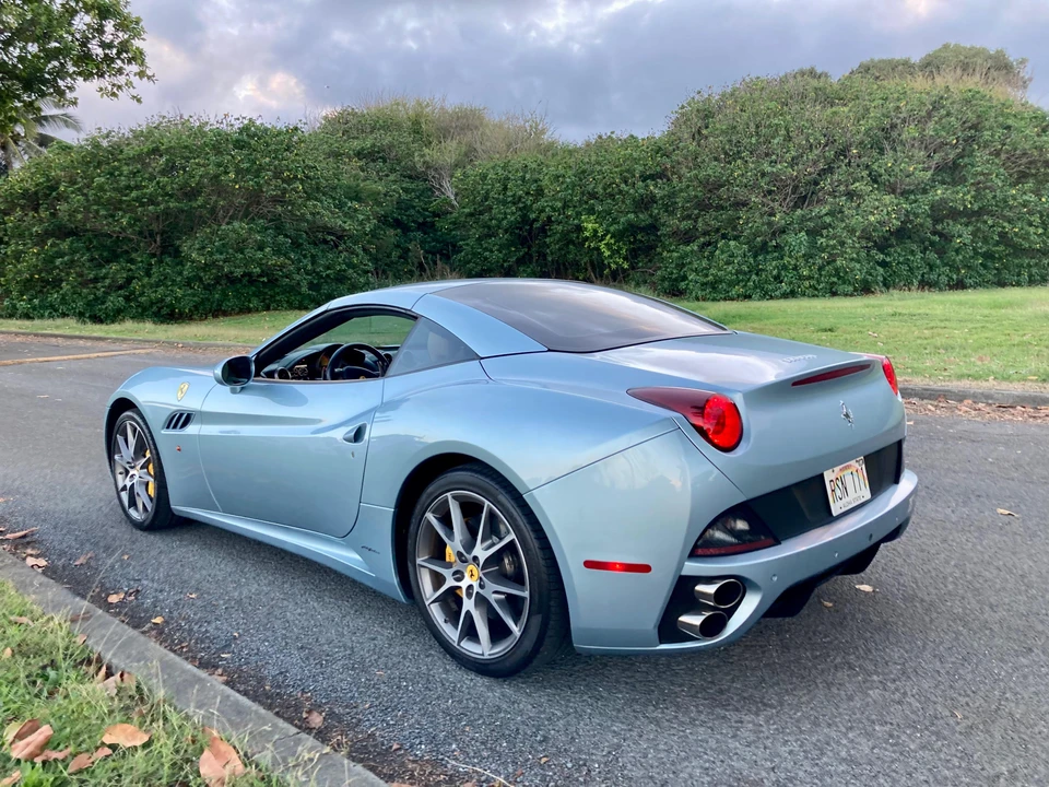 2012 Ferrari California - Image 14 of 31