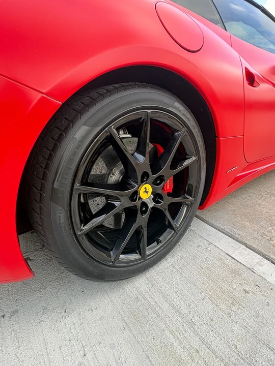2012 Ferrari California - Image 19 of 31