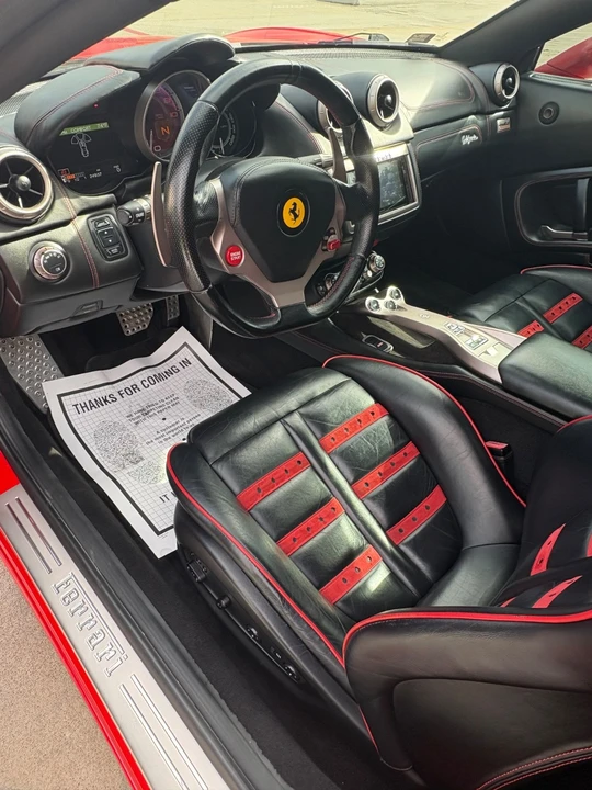 2012 Ferrari California - Image 27 of 31