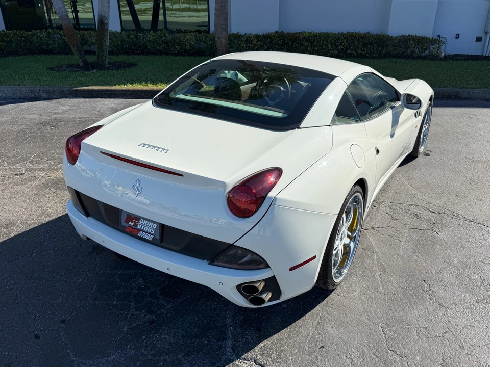 2012 Ferrari California - Image 21 of 21