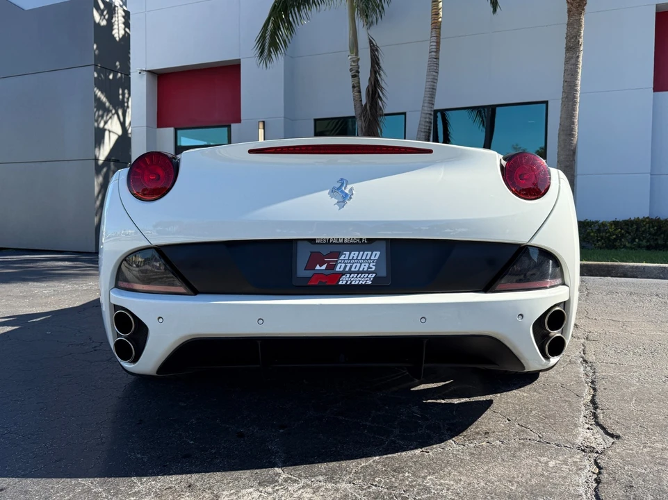 2012 Ferrari California - Image 18 of 21