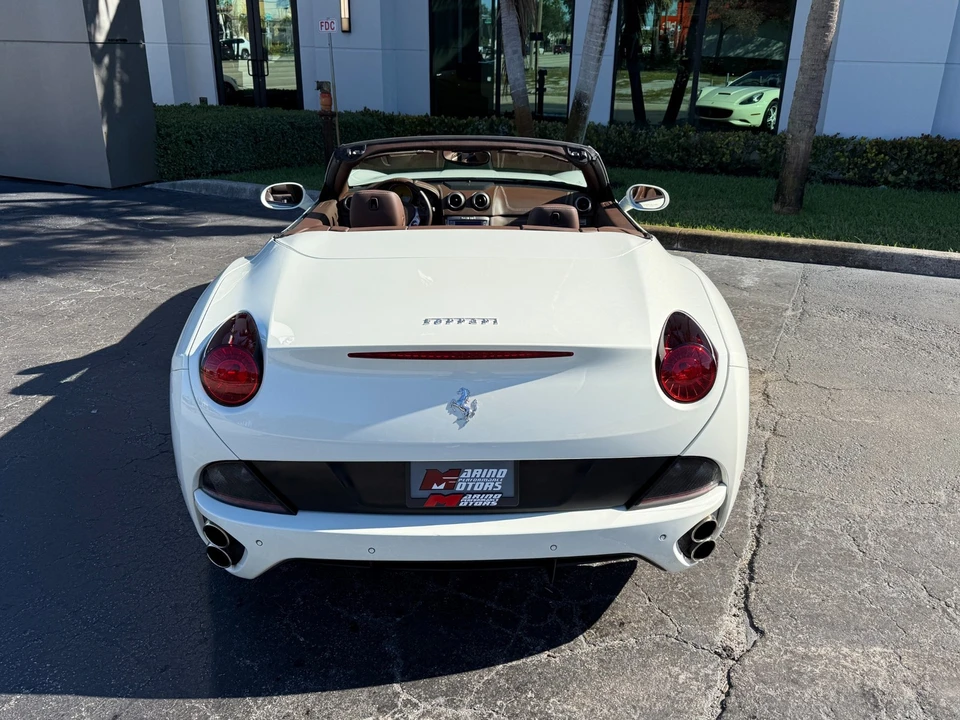 2012 Ferrari California - Image 17 of 21