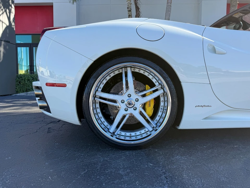 2012 Ferrari California - Image 5 of 21