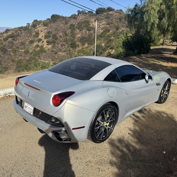 2012 Ferrari California - Image 20 of 31