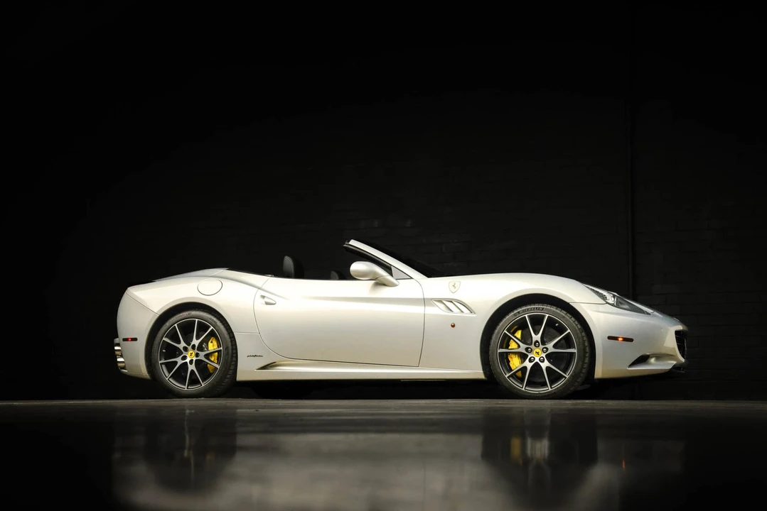 2012 Ferrari California - Image 29 of 31