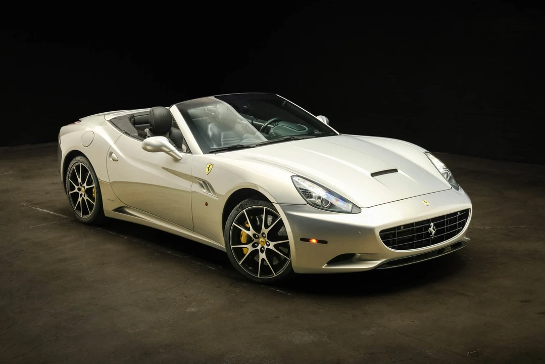 2012 Ferrari California - Image 24 of 31