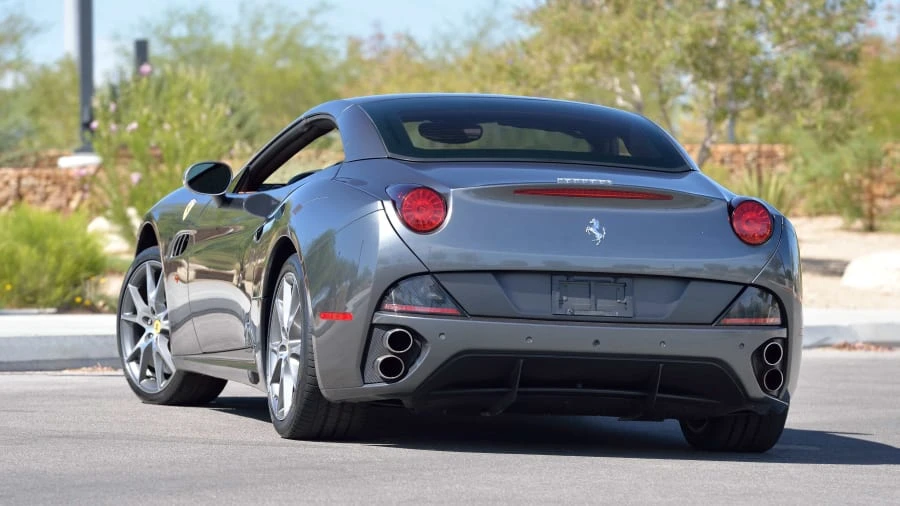 2012 Ferrari California - Image 8 of 12