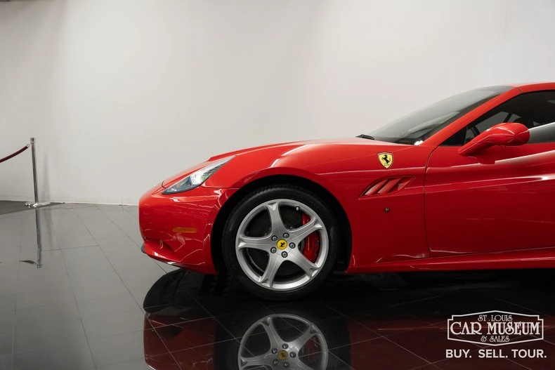 2012 Ferrari California - Image 7 of 31
