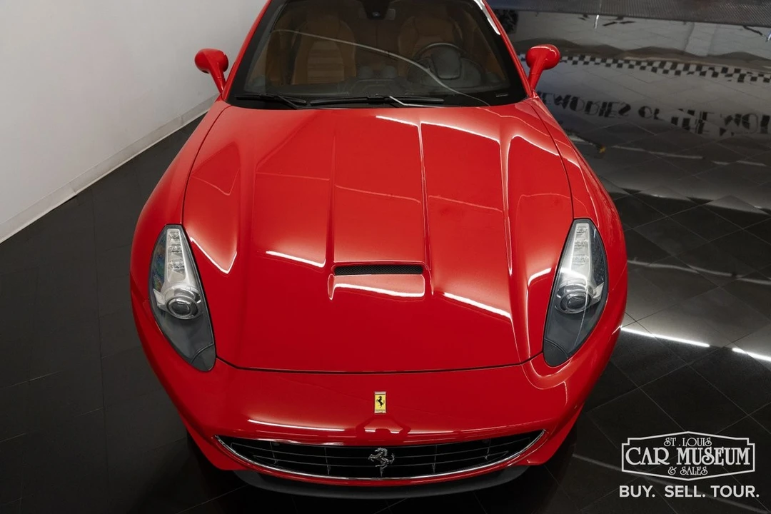 2012 Ferrari California - Image 26 of 31