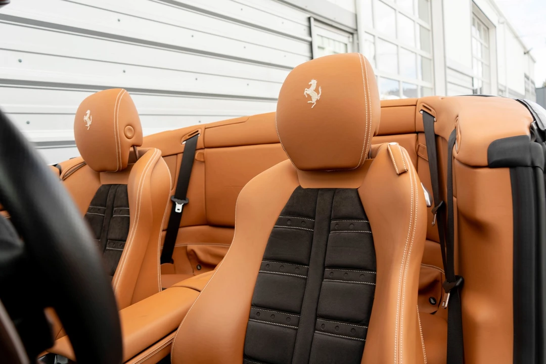 2012 Ferrari California - Image 10 of 31