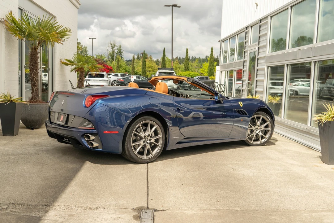 2012 Ferrari California - Image 6 of 31