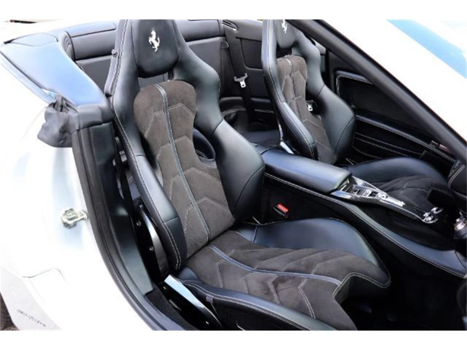 2012 Ferrari California - Image 8 of 17