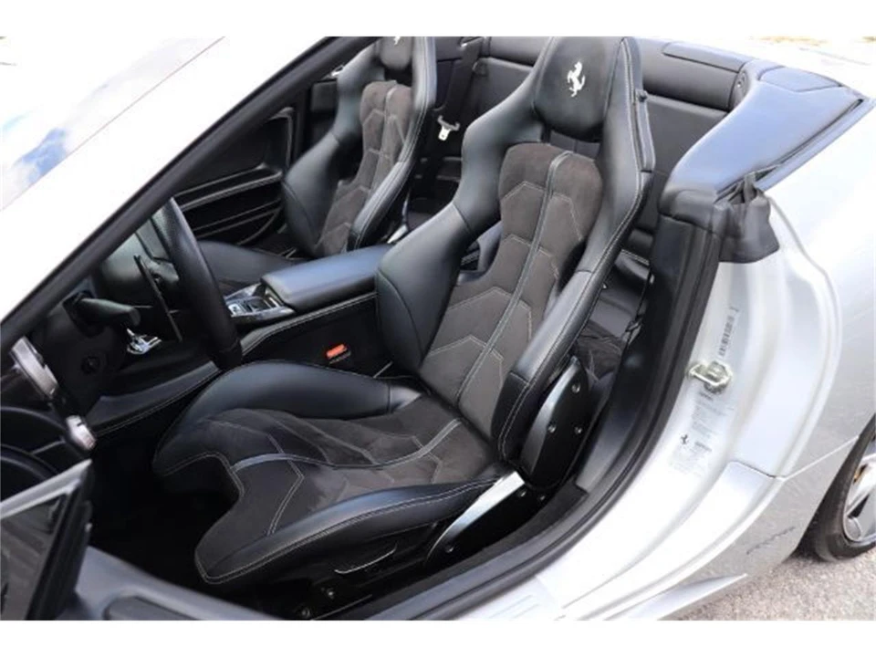 2012 Ferrari California - Image 11 of 17