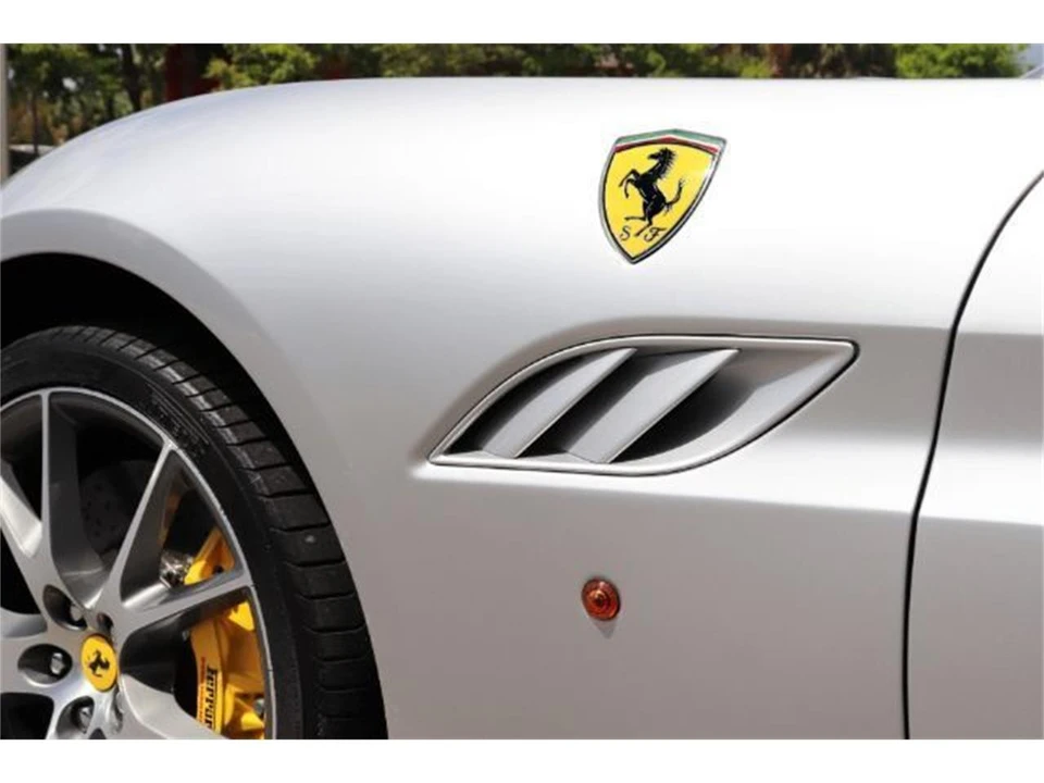 2012 Ferrari California - Image 13 of 17