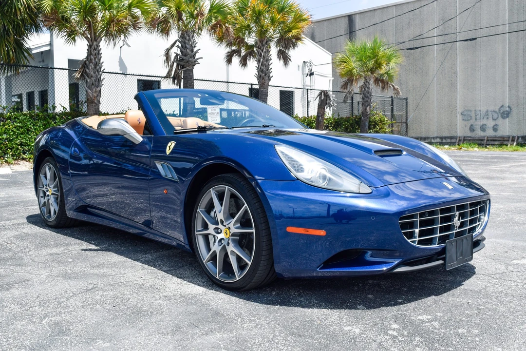 2012 Ferrari California - Image 11 of 31