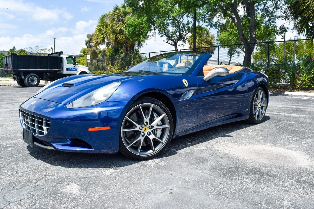 2012 Ferrari California - Image 8 of 31