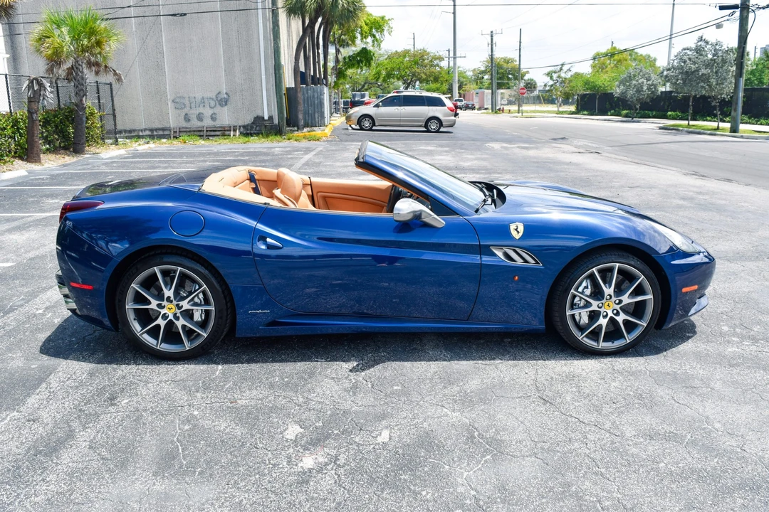 2012 Ferrari California - Image 20 of 31