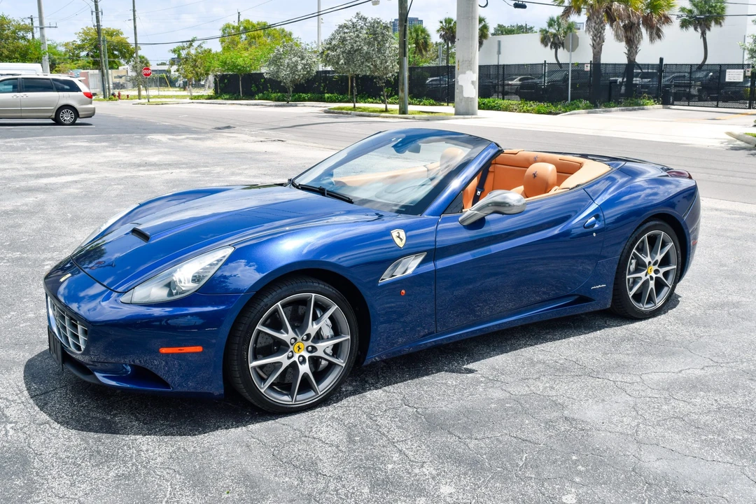 2012 Ferrari California - Image 4 of 31