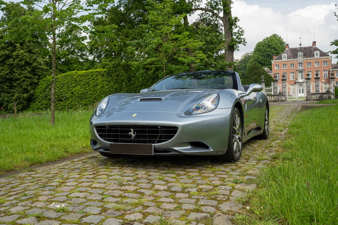 2012 Ferrari California - Image 3 of 31