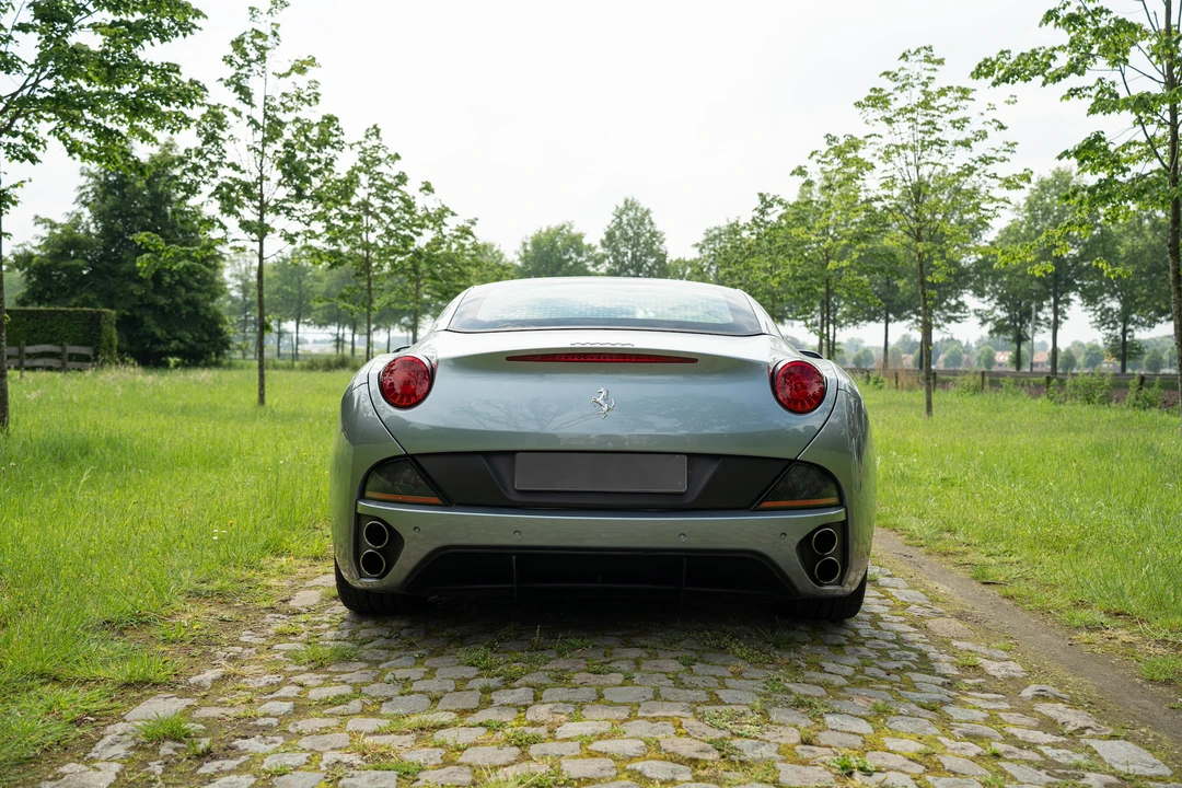 2012 Ferrari California - Image 22 of 31