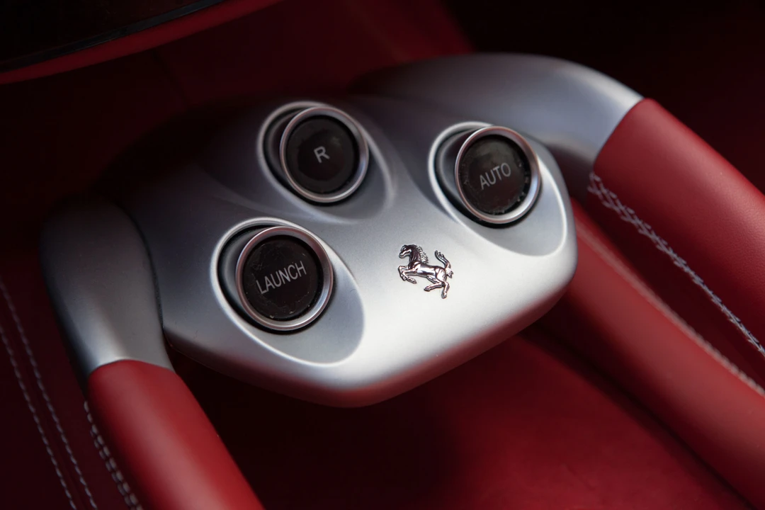 2012 Ferrari FF - Image 16 of 31
