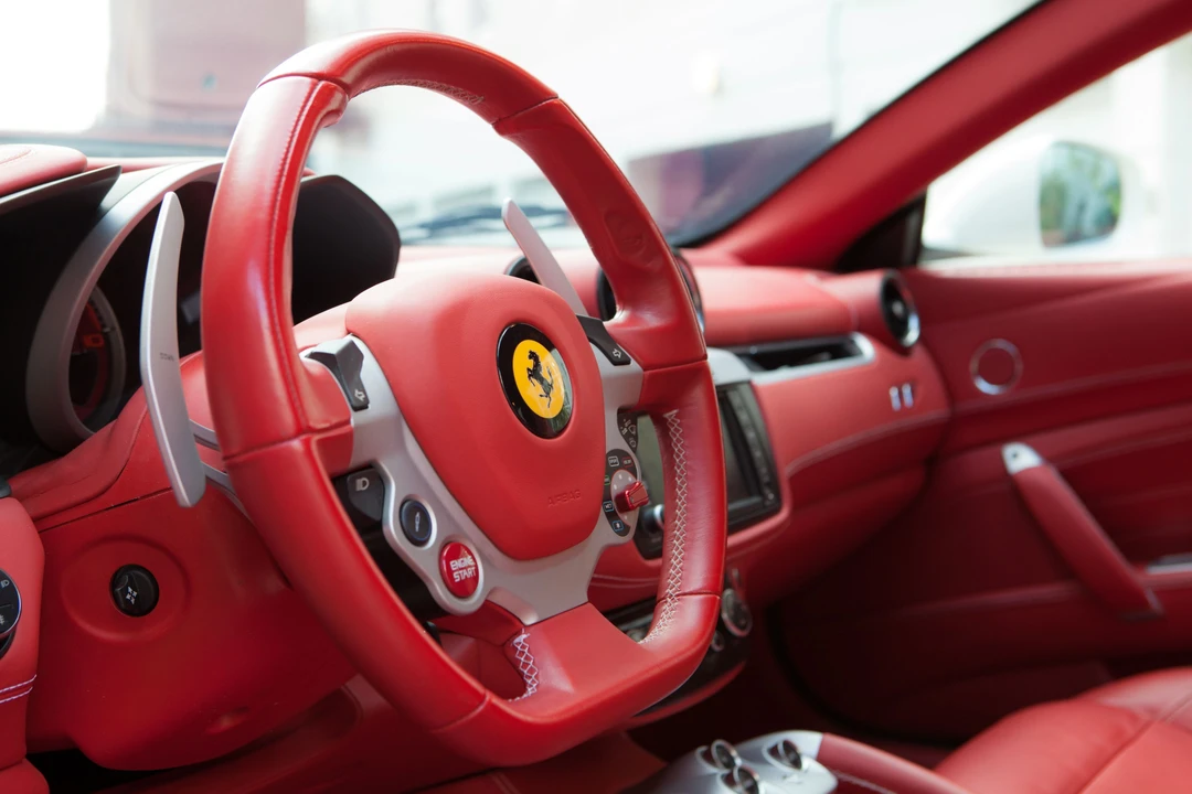 2012 Ferrari FF - Image 11 of 31