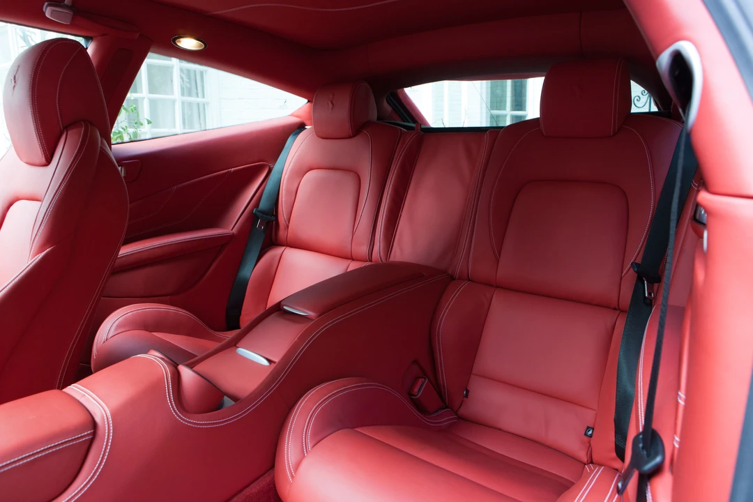 2012 Ferrari FF - Image 17 of 31