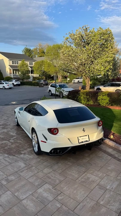 2012 Ferrari FF - Image 2 of 20