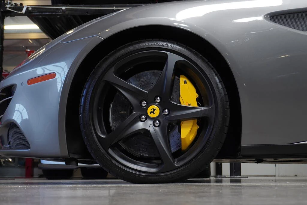 2012 Ferrari FF - Image 11 of 31