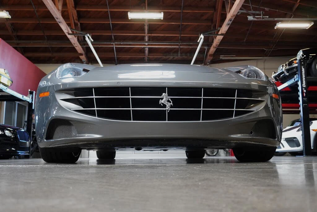 2012 Ferrari FF - Image 14 of 31