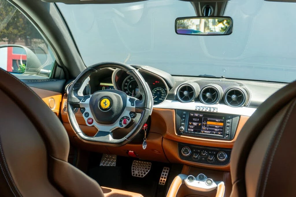 2012 Ferrari FF - Image 14 of 31