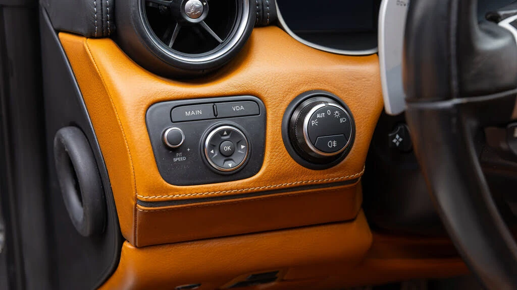 2012 Ferrari FF - Image 18 of 31
