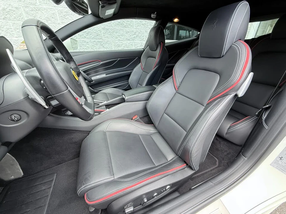 2012 Ferrari FF - Image 14 of 31