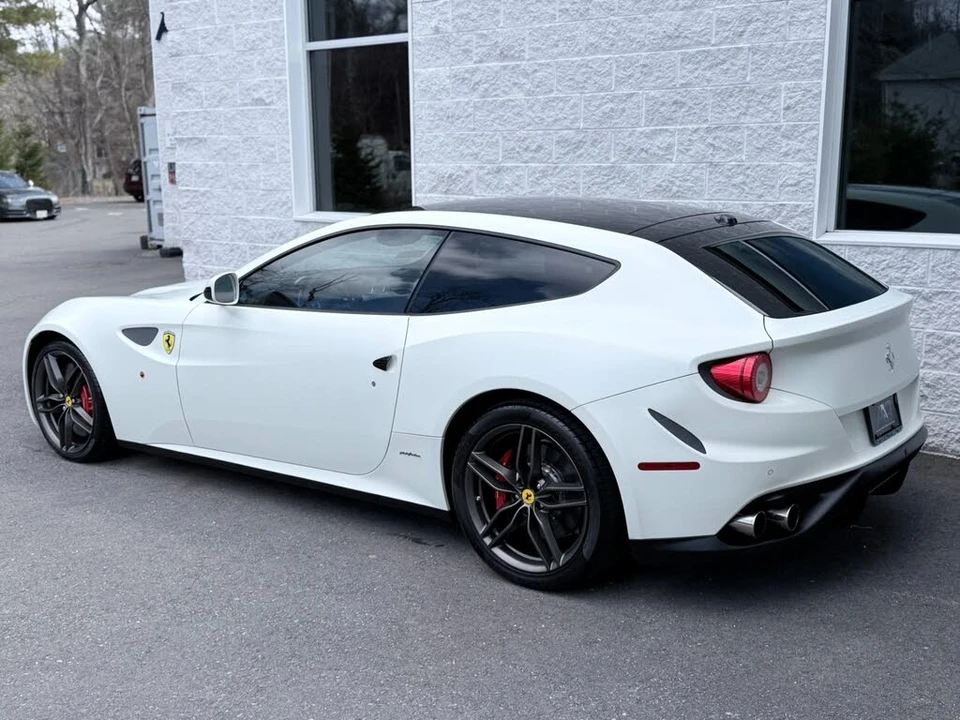 2012 Ferrari FF - Image 7 of 31