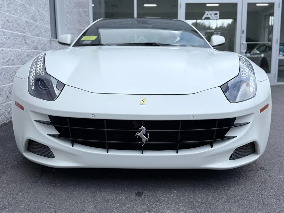 2012 Ferrari FF - Image 9 of 31