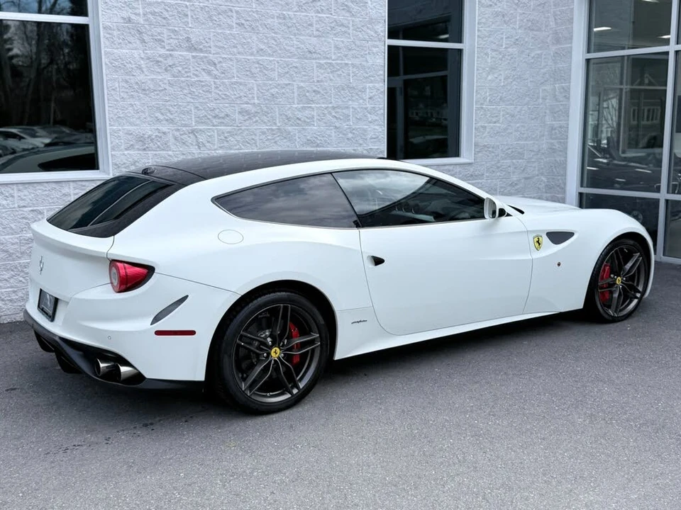 2012 Ferrari FF - Image 28 of 31